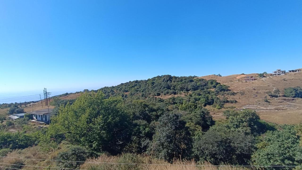 Pamilya Homestay Czerapuńdżi Zewnętrze zdjęcie